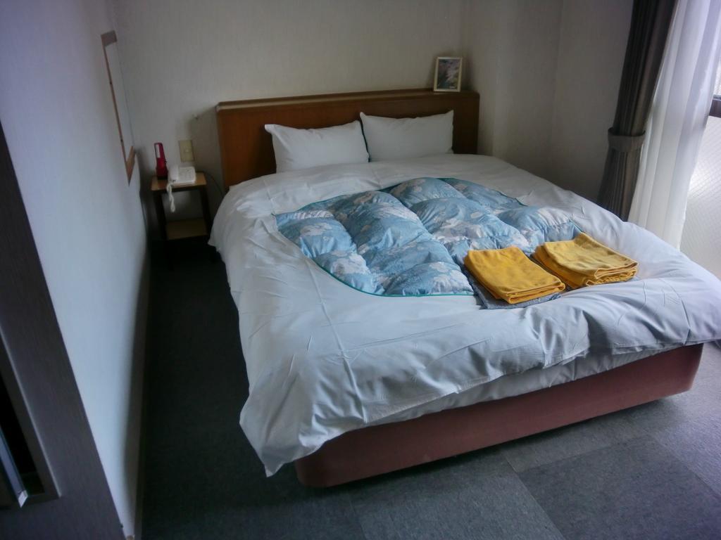 Business Hotel Nishi Ōtsu Exterior foto